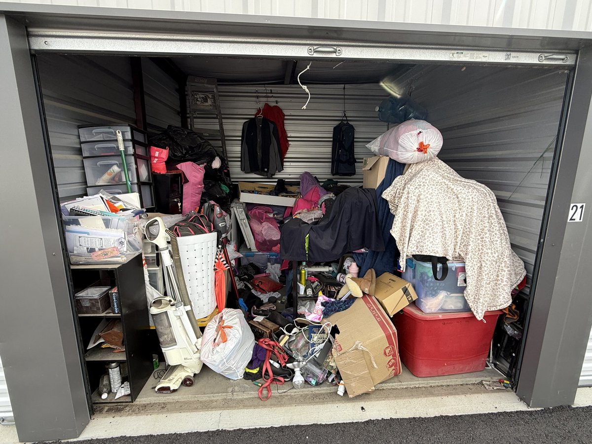 10 x 10 storage unit in Billings, MT