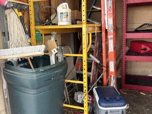 10 x 10 storage unit in Daytona Beach, FL