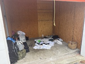 10 x 10 storage unit in Tampa, FL