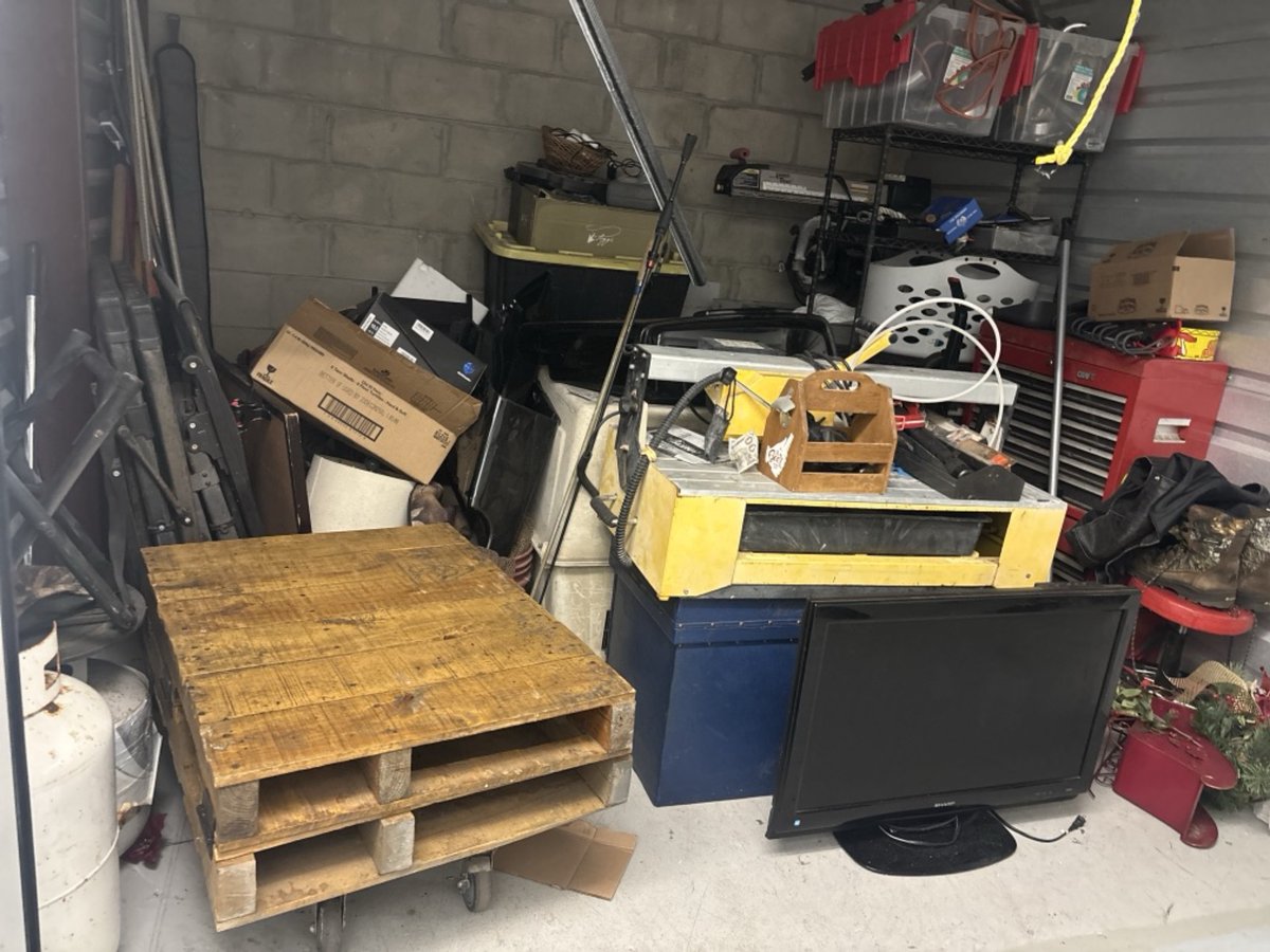 10 x 10 storage unit in Ormond Beach, FL