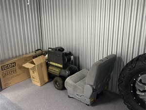 5 x 10 storage unit in Livingston, NJ