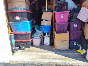 10 x 20 storage unit in Tampa, FL