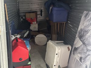 5 x 10 storage unit in Deland, FL