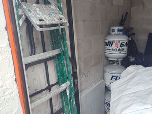 5 x 10 storage unit in Tampa, FL