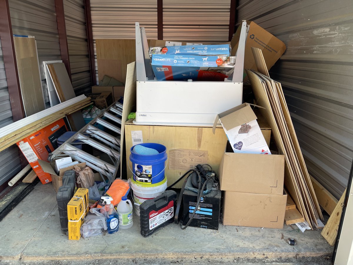 10 x 15 storage unit in Hixson, TN
