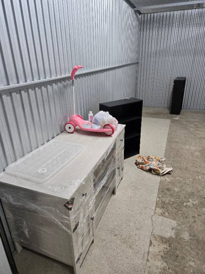 10 x 17 storage unit in Northville, MI