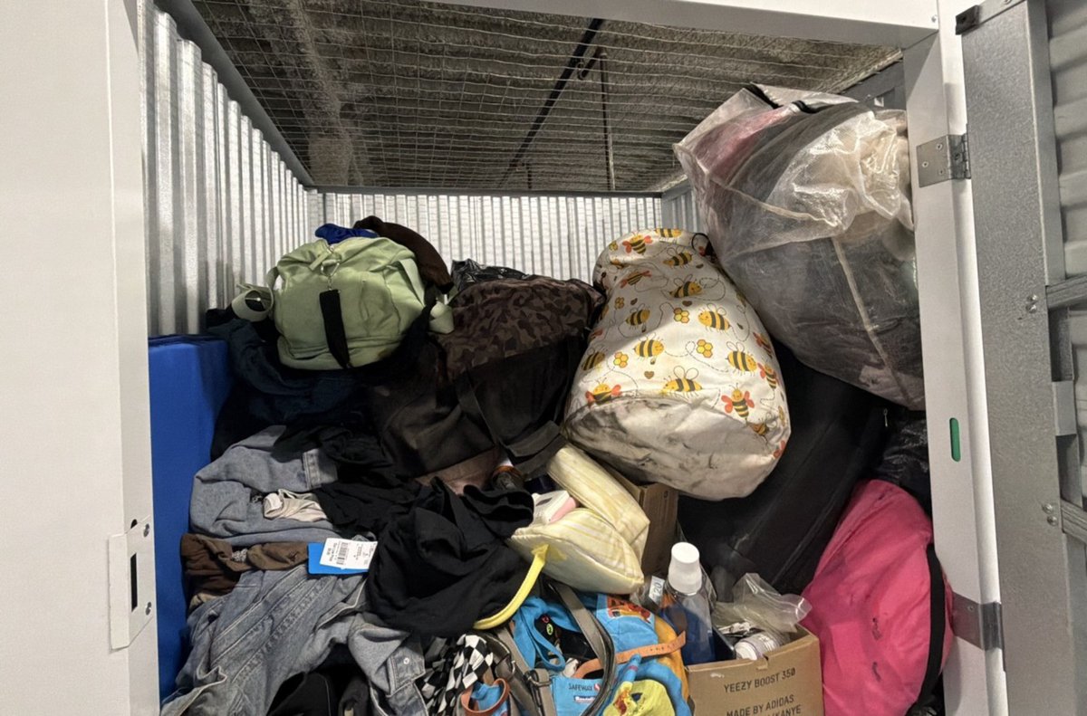 5 x 5 storage unit in Pico Rivera, CA
