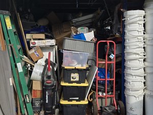 10 x 20 storage unit in West Palm Beach, FL
