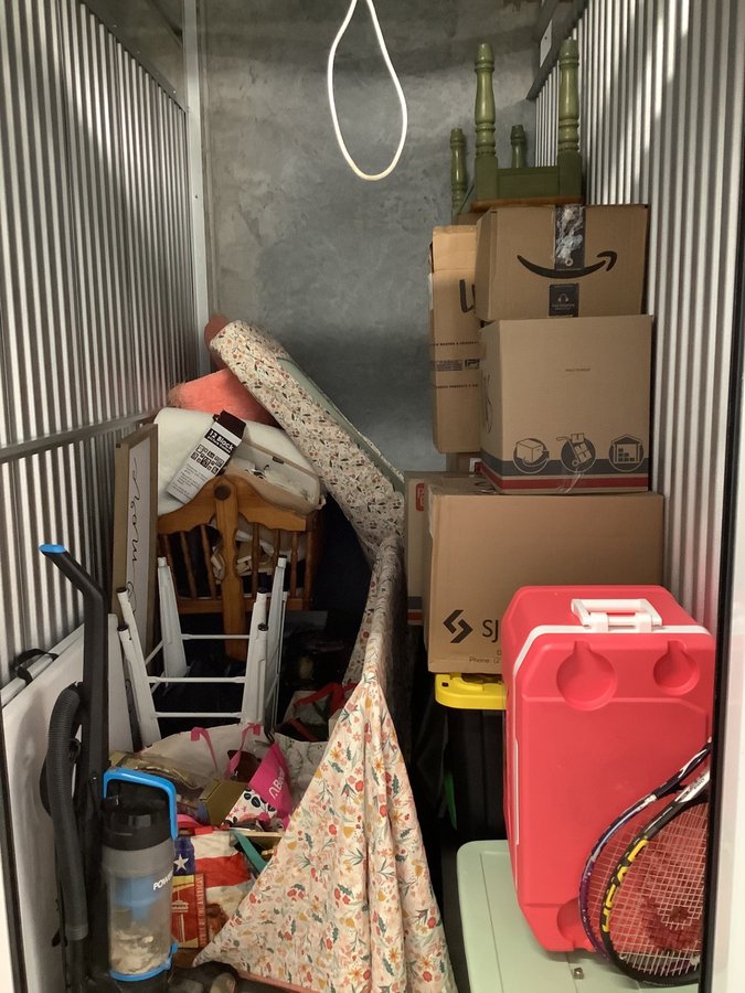 5 x 10 storage unit in Jacksonville, FL