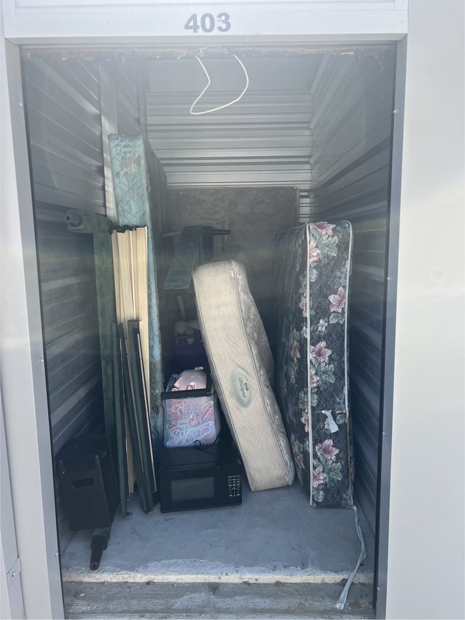 5 x 10 storage unit in Hattiesburg, MS