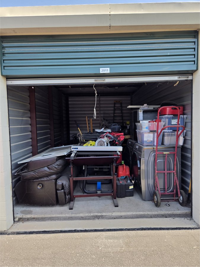 10 x 20 storage unit in Converse, TX