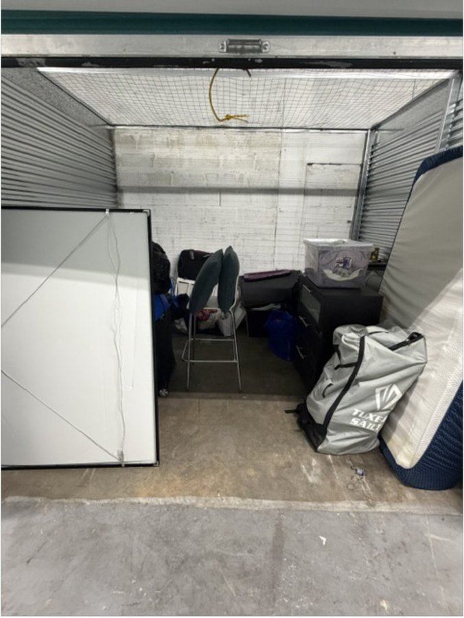 10 x 10 storage unit in Miami, FL