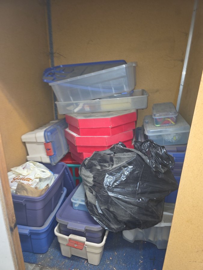 5 x 5 storage unit in San Carlos, CA