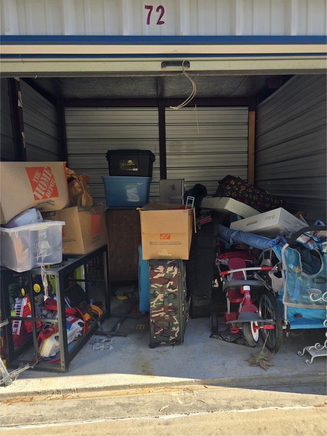 10 x 10 storage unit in Denham Springs, LA