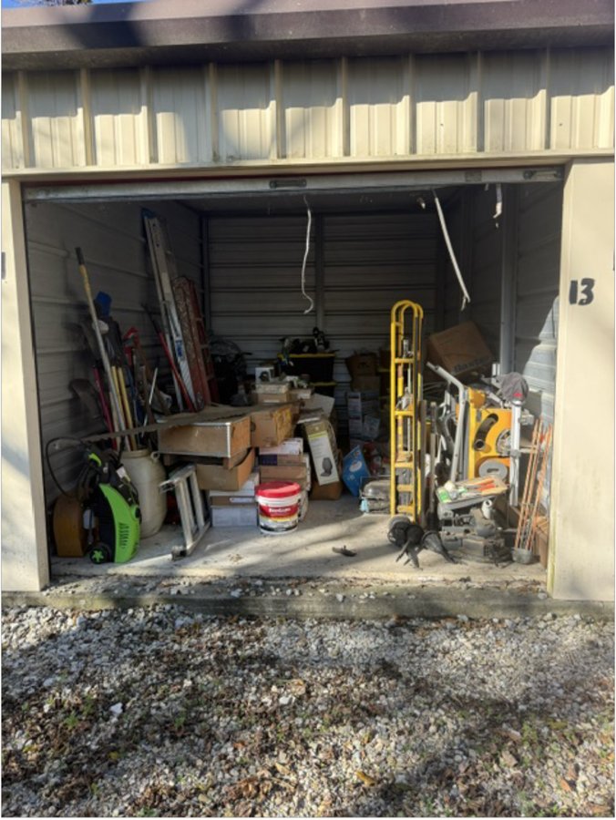 10 x 15 storage unit in Hamilton, OH
