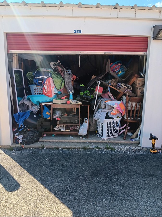 10 x 15 storage unit in Muncie, IN