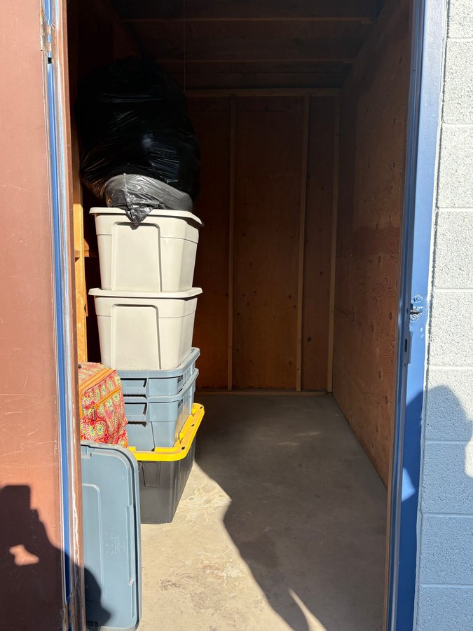 5 x 10 storage unit in Murray, UT