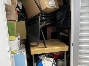 5 x 7 storage unit in Queens, NY