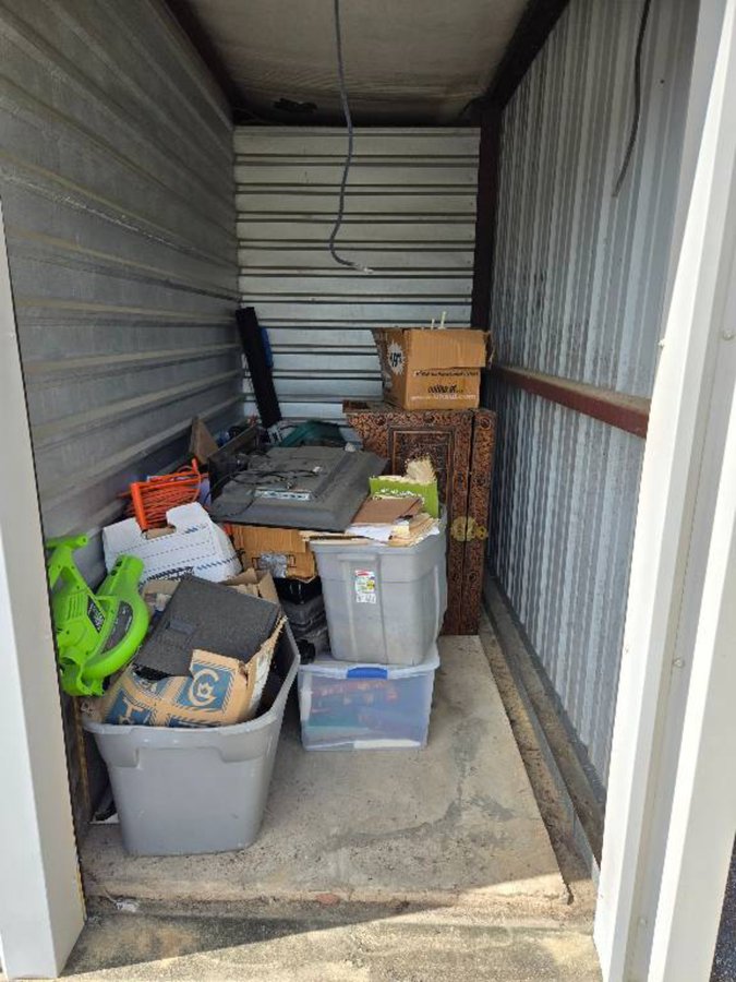 5 x 10 storage unit in Foley, AL