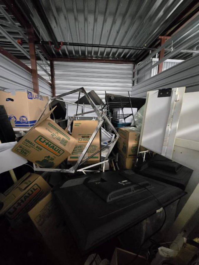 10 x 15 storage unit in Atlanta, GA