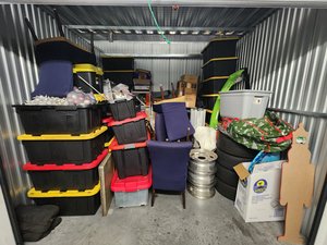 10 x 10 storage unit in Poinciana, FL