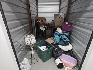 5 x 10 storage unit in Lenexa, KS