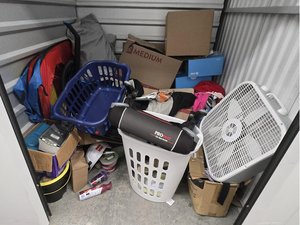 5 x 5 storage unit in Lenexa, KS