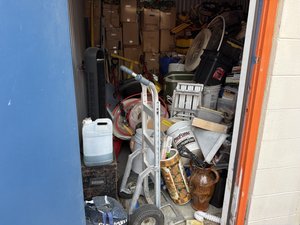 10 x 10 storage unit in Clayton, NC