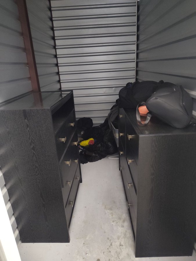 5 x 10 storage unit in Tampa, FL
