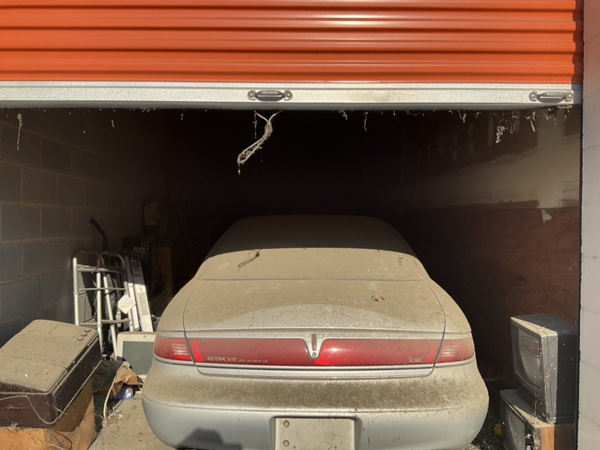10 x 40 storage unit in Greensboro, NC