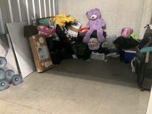 10 x 10 storage unit in Greensboro, NC