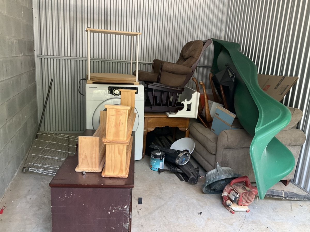 10 x 10 storage unit in Greensboro, NC