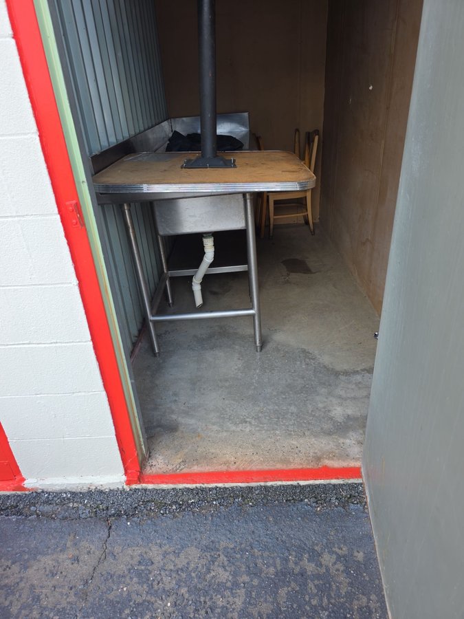 5 x 10 storage unit in Raleigh, NC