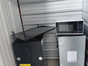 5 x 5 storage unit in Council Bluffs, IA