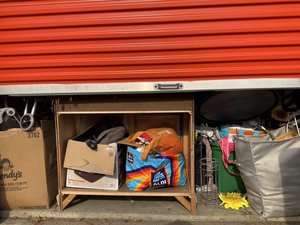 10 x 10 storage unit in Greensboro, NC
