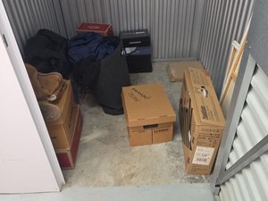 5 x 5 storage unit in Raleigh, NC