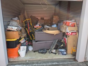 10 x 15 storage unit in Houston, TX