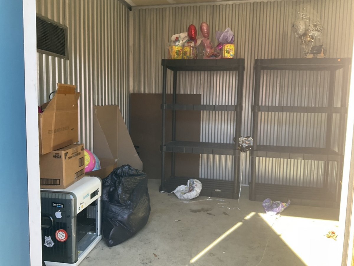 10 x 10 storage unit in Greensboro, NC