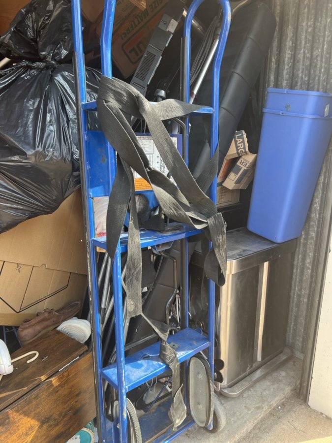 10 x 15 storage unit in Austin, TX