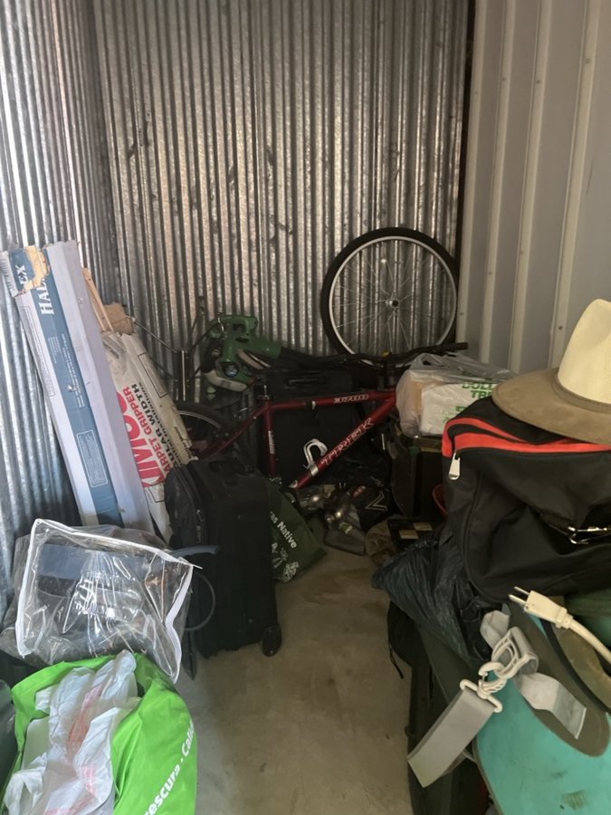 5 x 10 storage unit in Austin, TX