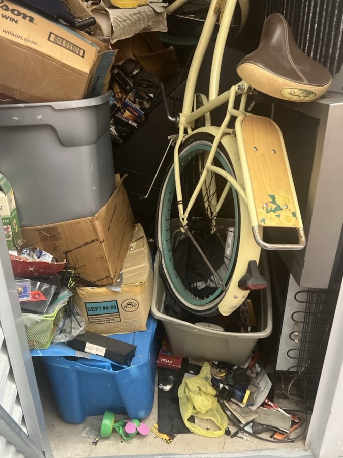 5 x 10 storage unit in Austin, TX