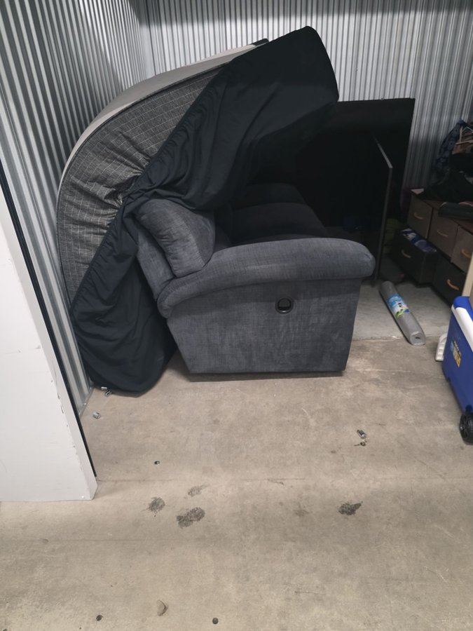 7 x 10 storage unit in Raleigh, NC
