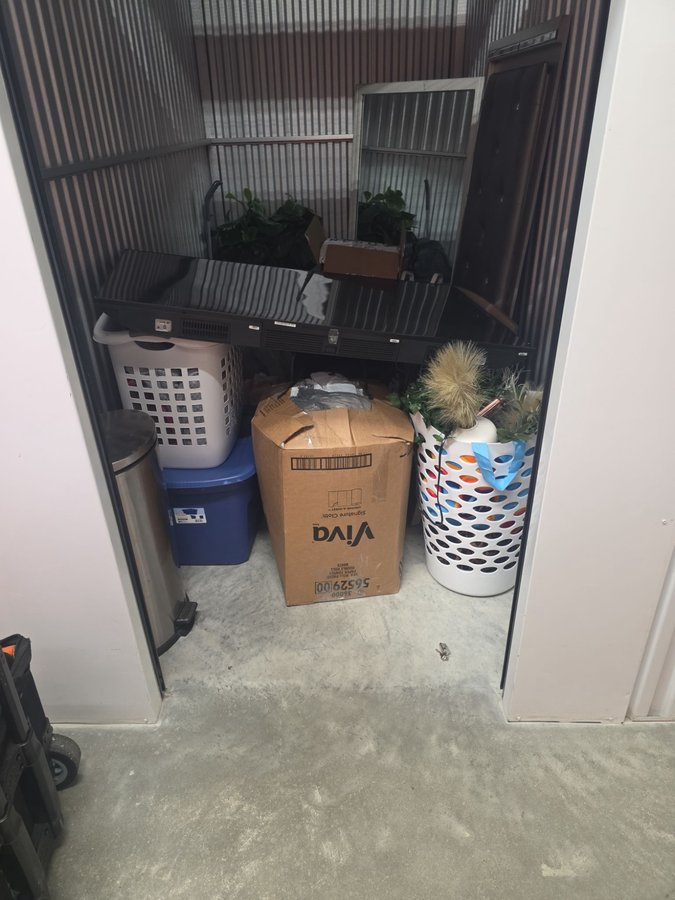 5 x 10 storage unit in Raleigh, NC