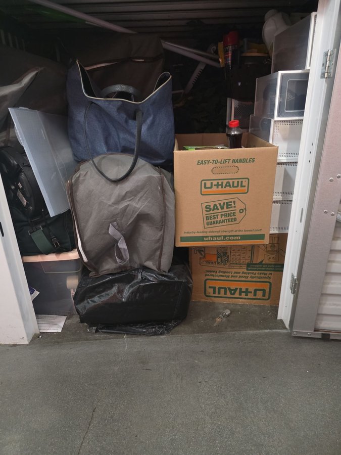5 x 4 storage unit in Raleigh, NC