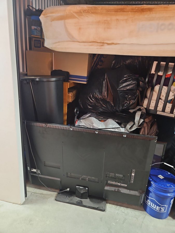 10 x 10 storage unit in Raleigh, NC