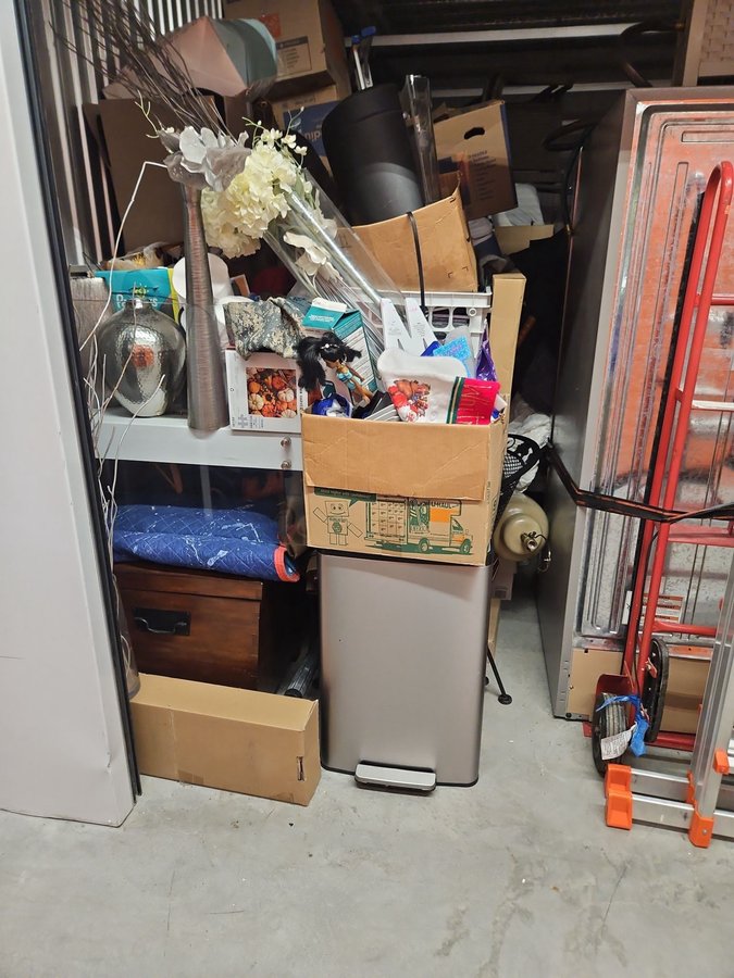 10 x 20 storage unit in Raleigh, NC