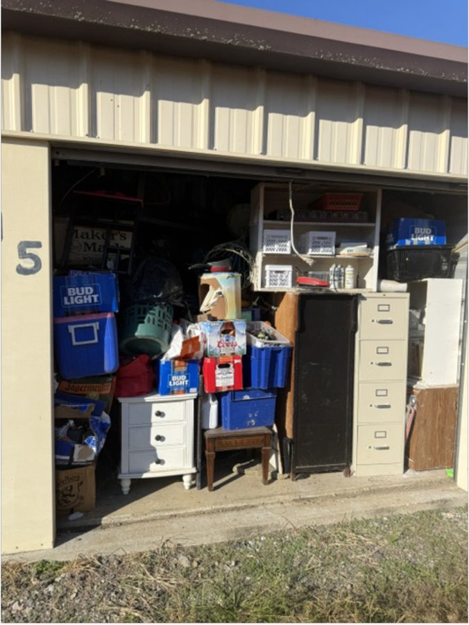 10 x 10 storage unit in Hamilton, OH