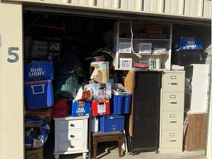 10 x 10 storage unit in Hamilton, OH