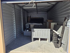 10 x 20 storage unit in Bradenton, FL