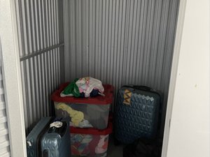 5 x 5 storage unit in Queens, NY